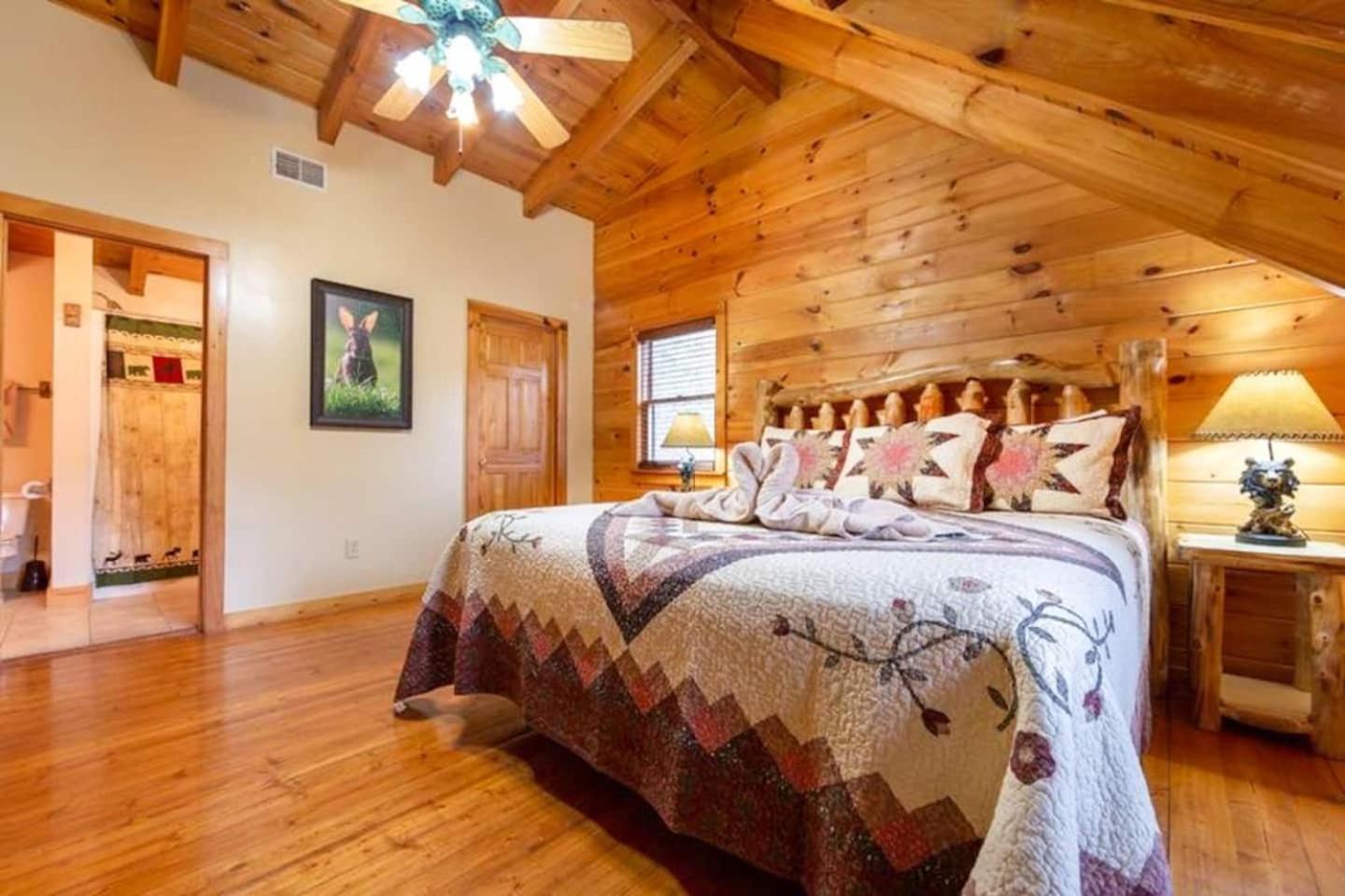 Pigeonforge Cabin Game Roomdog Friendlyhot Tub พิเจนฟอร์จ ภายนอก รูปภาพ