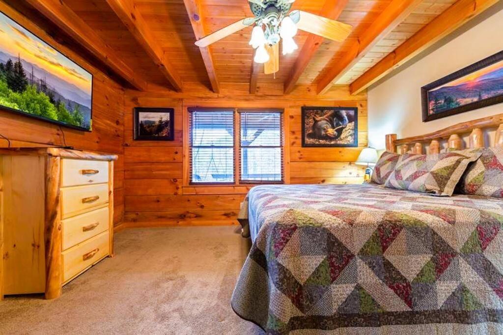 Pigeonforge Cabin Game Roomdog Friendlyhot Tub พิเจนฟอร์จ ภายนอก รูปภาพ
